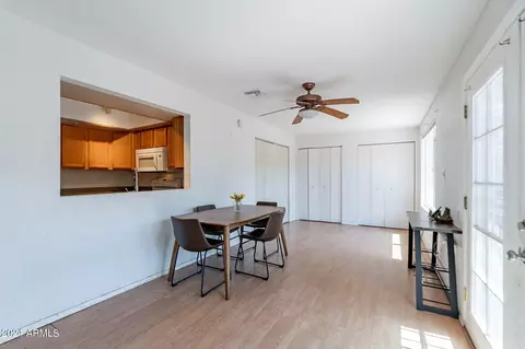 Dining - 2157 E Minton Dr, Tempe, AZ 85282 photo 2 of 3