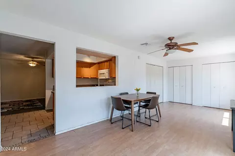 Dining - 2157 E Minton Dr, Tempe, AZ 85282 photo 1 of 3
