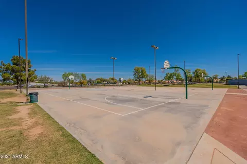 View/Area - 849 E Vaughn Ave, Gilbert, AZ 85234 photo 2 of 3
