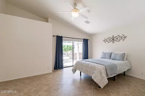 Bedroom - 849 E Vaughn Ave, Gilbert, AZ 85234 photo 1 of 5
