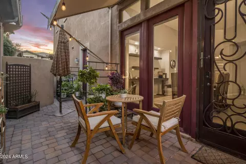 Exterior - 5131 N 34th Way, Phoenix, AZ 85018 photo 7 of 18