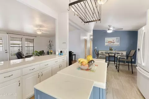 8146 E Calypso Ave, Mesa, AZ 85208 photo 3