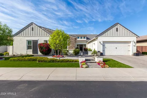 2752 E Wildhorse Dr, Gilbert, AZ 85297