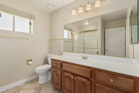 Bath - 11003 E Nopal Ave, Mesa, AZ 85209 photo 3 of 3