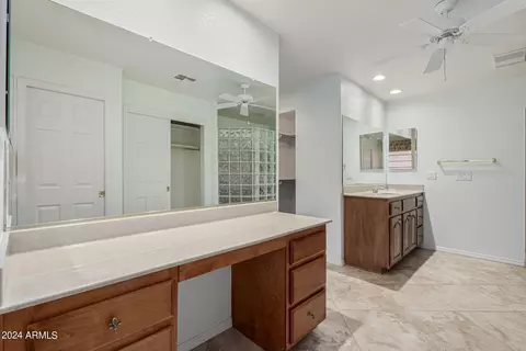 Bath - 11003 E Nopal Ave, Mesa, AZ 85209 photo 1 of 3