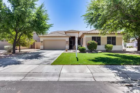 7343 W Rowel Rd, Peoria, AZ 85383