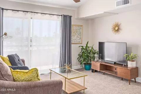 8055 E Thomas Rd #B206, Scottsdale, AZ 85251