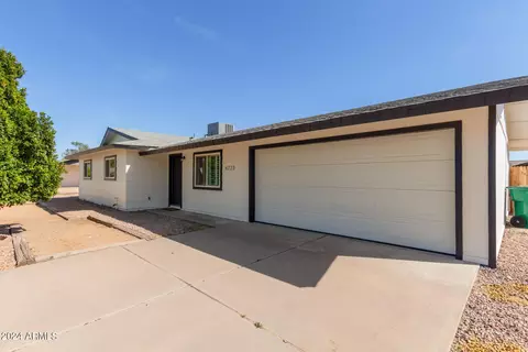 4723 E Gary St, Mesa, AZ 85205 photo 2