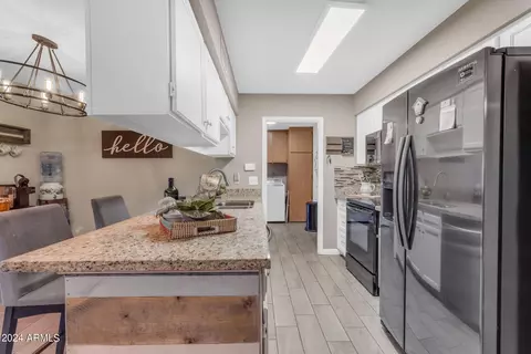 723 S Ashbrook --, Mesa, AZ 85204 photo 8