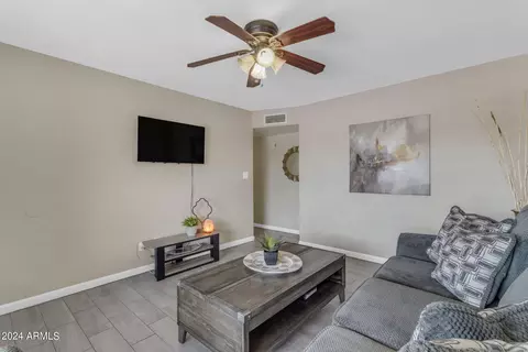 723 S Ashbrook --, Mesa, AZ 85204 photo 6