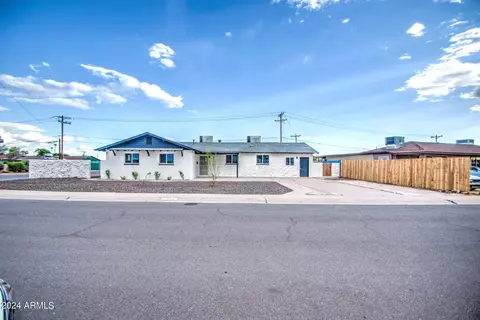 5701 W Hazelwood St, Phoenix, AZ 85031