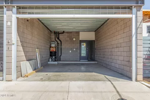 525 E Willetta St #9, Phoenix, AZ 85004