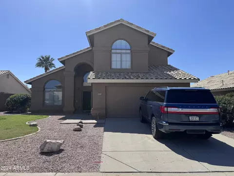 7247 E Milagro Ave, Mesa, AZ 85209