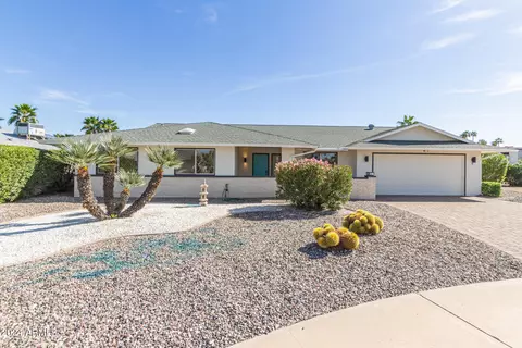 9869 W Magnolia Ct, Sun City, AZ 85373