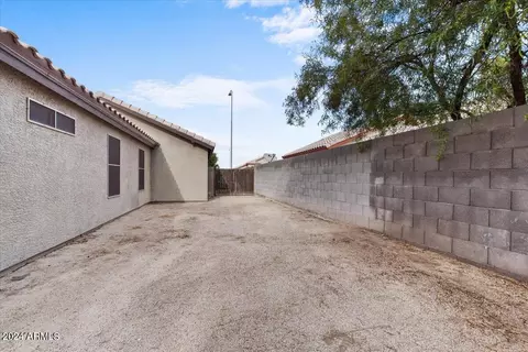 Exterior - 7765 E Downing St, Mesa, AZ 85207 photo 17 of 18