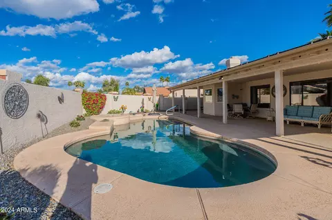 Exterior - 1502 W Devon Dr, Gilbert, AZ 85233 photo 6 of 16