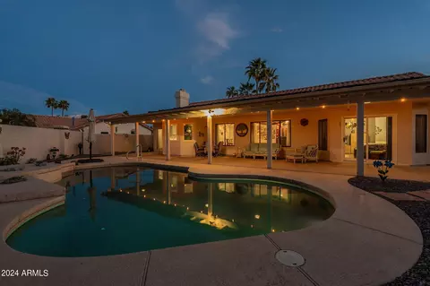 Exterior - 1502 W Devon Dr, Gilbert, AZ 85233 photo 12 of 16
