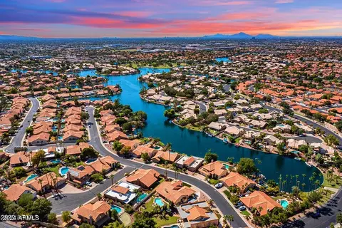 View/Area - 1502 W Devon Dr, Gilbert, AZ 85233 photo 1 of 8