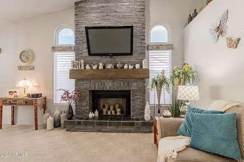 Living - 1502 W Devon Dr, Gilbert, AZ 85233 photo 2 of 6