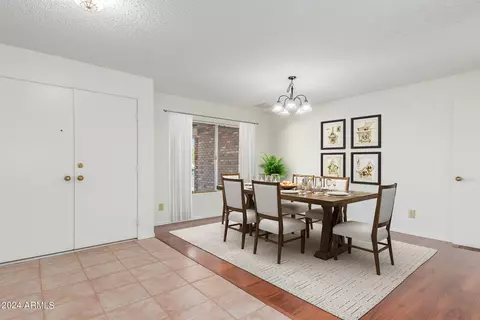 Dining - 4129 E Zia St, Phoenix, AZ 85044 photo 1 of 1