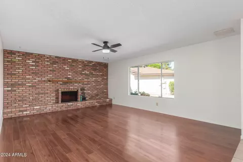 Living - 4129 E Zia St, Phoenix, AZ 85044 photo 2 of 7