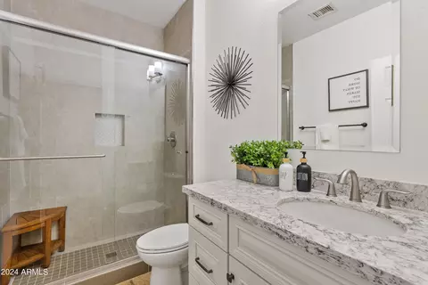 Bath - 2112 E Granite View Dr, Phoenix, AZ 85048 photo 7 of 7