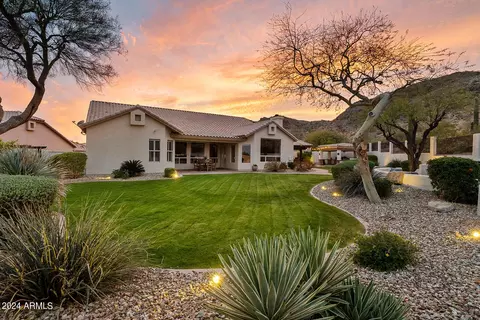 Exterior - 2112 E Granite View Dr, Phoenix, AZ 85048 photo 12 of 17