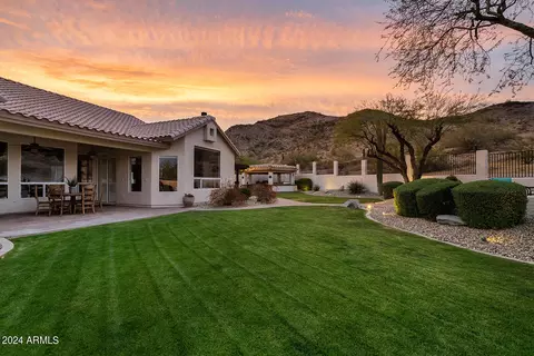 Exterior - 2112 E Granite View Dr, Phoenix, AZ 85048 photo 6 of 17