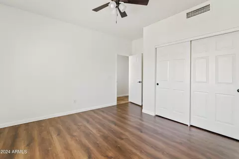 Bedroom - 2112 E Granite View Dr, Phoenix, AZ 85048 photo 4 of 5