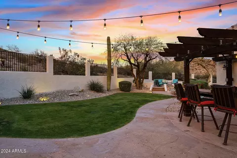 Exterior - 2112 E Granite View Dr, Phoenix, AZ 85048 photo 10 of 17