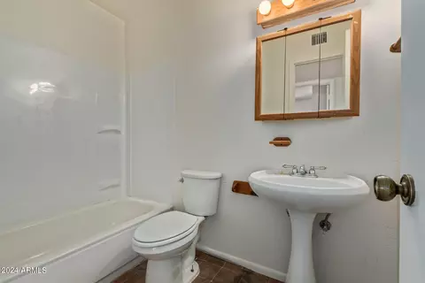 Bath - 300 W 18th Ave, Apache Junction, AZ 85120 photo 2 of 2