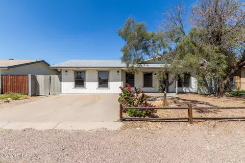 300 W 18th Ave, Apache Junction, AZ 85120