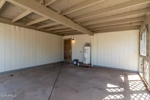 Exterior - 300 W 18th Ave, Apache Junction, AZ 85120 photo 4 of 9