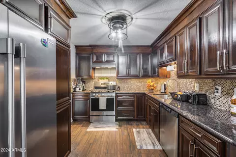 Kitchen - 9145 E Vine Ave, Mesa, AZ 85208 photo 1 of 6