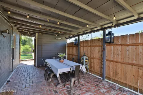 Exterior - 11 E Vogel Ave, Phoenix, AZ 85020 photo 7 of 13