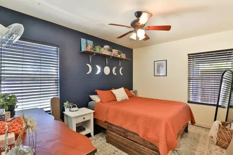 Bedroom - 11 E Vogel Ave, Phoenix, AZ 85020 photo 1 of 6