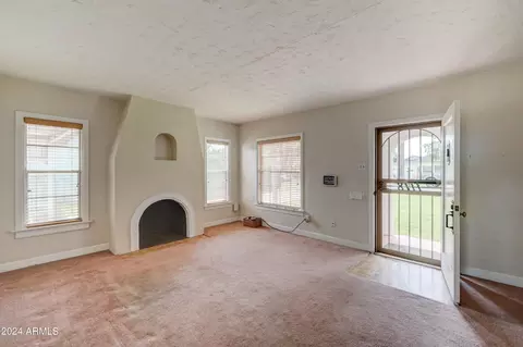 1118 E Fern Dr S, Phoenix, AZ 85014 photo 4