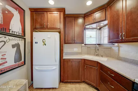1118 E Fern Dr S, Phoenix, AZ 85014 photo 10