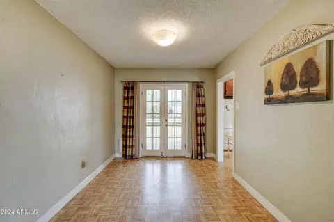 1118 E Fern Dr S, Phoenix, AZ 85014 photo 6
