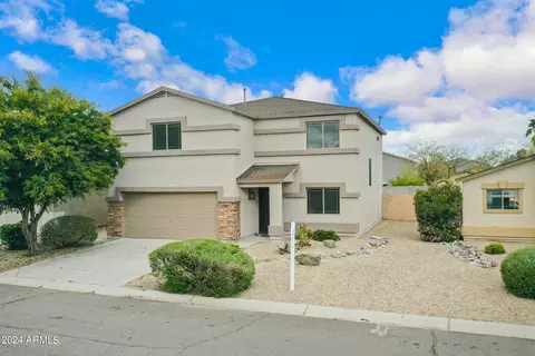 1746 E Desert Moon Trl, San Tan Valley, AZ 85143