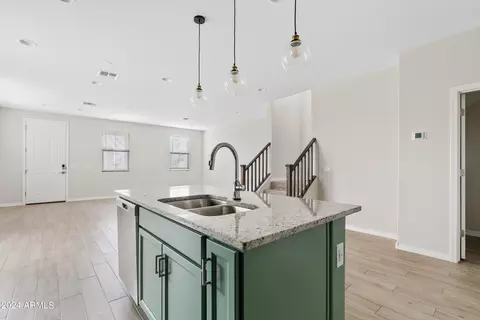 Kitchen - 8325 E Irwin Ave, Mesa, AZ 85209 photo 2 of 4