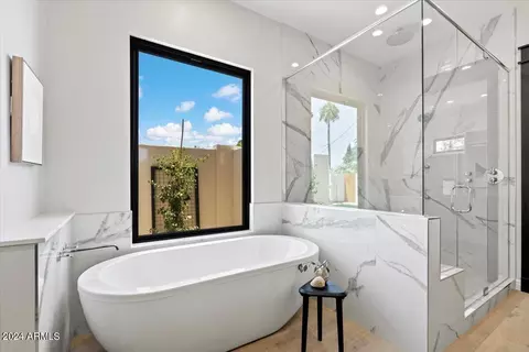 4501 E Cheery Lynn Rd, Phoenix, AZ 85018 photo 19