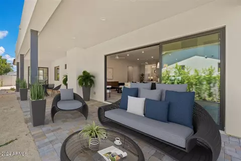 4501 E Cheery Lynn Rd, Phoenix, AZ 85018 photo 28
