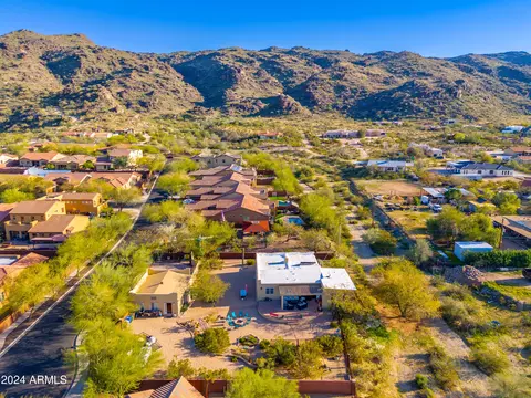 View/Area - 8608 S 23rd Pl, Phoenix, AZ 85042 photo 9 of 20