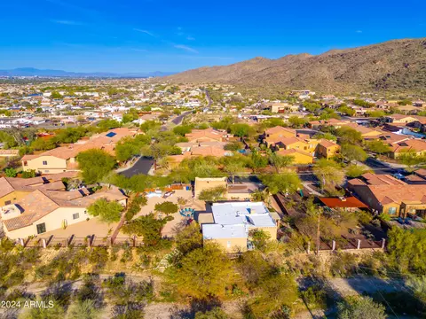View/Area - 8608 S 23rd Pl, Phoenix, AZ 85042 photo 10 of 20