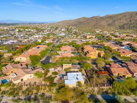 View/Area - 8608 S 23rd Pl, Phoenix, AZ 85042 photo 6 of 20