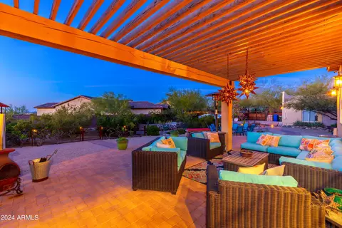 Exterior - 8608 S 23rd Pl, Phoenix, AZ 85042 photo 38 of 47