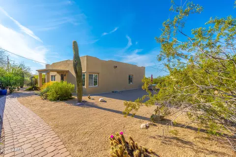 Exterior - 8608 S 23rd Pl, Phoenix, AZ 85042 photo 6 of 47