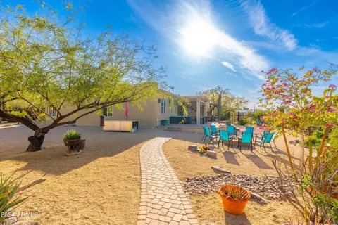 Exterior - 8608 S 23rd Pl, Phoenix, AZ 85042 photo 20 of 47