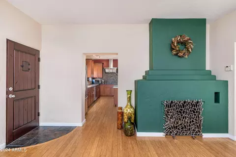 Living - 8608 S 23rd Pl, Phoenix, AZ 85042 photo 1 of 6